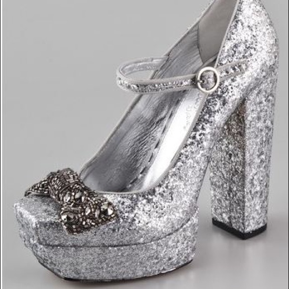 Alice and Olivia Gizelle Platform Mary Janes Glitter Heel Shoe Bow holiday